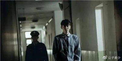 ​吴亦凡被判13年后，我不敢看他妈妈的朋友圈