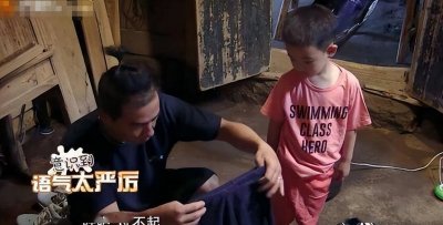 ​陈小春：用尽全力找不回被3000元卖掉的弟弟，如今身价上亿有何用