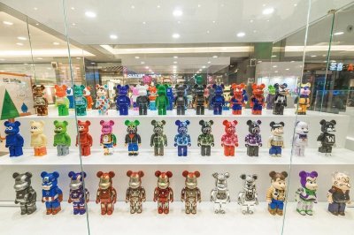 ​周末哪儿玩？快来东方宝泰看潮牌