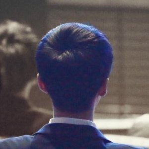 ​头上的旋代表的意义。人们都说头上有两个旋的人最聪明。