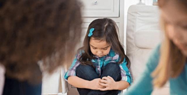 “咱家穷，买不起”，穷人孩子就该早当家