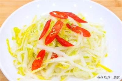 ​大白菜如何做泡菜？教你酸白菜的简单做法，30分钟就能吃