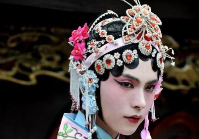 ​马天宇男扮女装大合集，眉清目秀，妖娆身姿，美起来没女人什么事