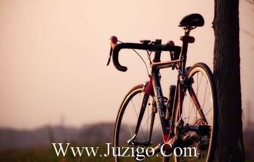 发关于生日快乐的说说生日快乐精致文案(精选30句)