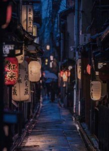 ​一个人旅行的唯美说说心情（一个人心情不好去旅行的说说）