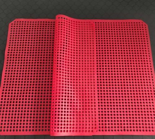 pvc硅胶垫耐高温吗