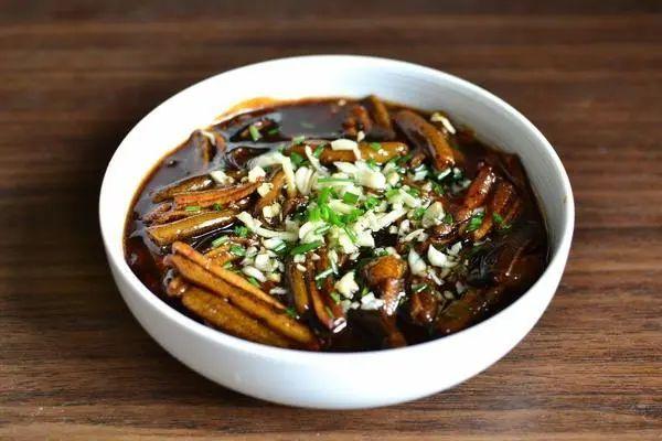 黄鳝的营养价值有多少（这个时节的黄鳝营养丰富）(4)