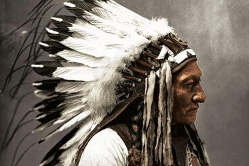 美国印第安大屠杀中死了多少印第安人酋长?