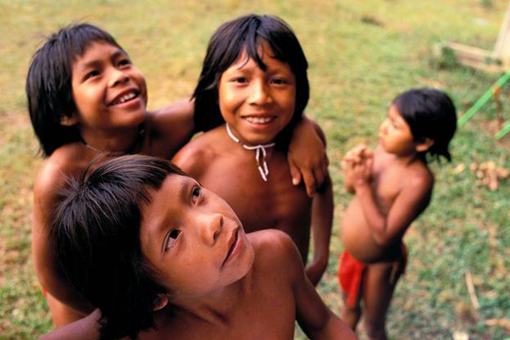 美国印第安大屠杀中死了多少印第安人酋长?