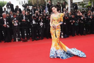 ​范冰冰为什么被踢出娱乐圈 偷税漏税是真的吗