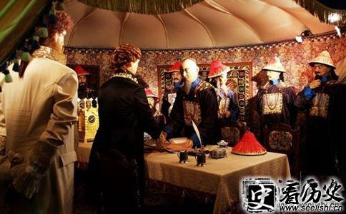 签订尼布楚条约的场面