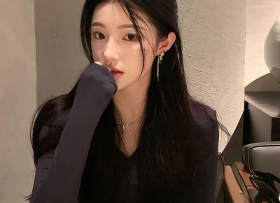 ​可怜之心不可有下一句