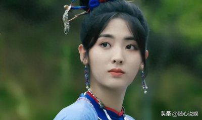 ​都演程灵素，钟欣潼鸡窝头，李嘉欣太粗犷，只有她是观众的意难平