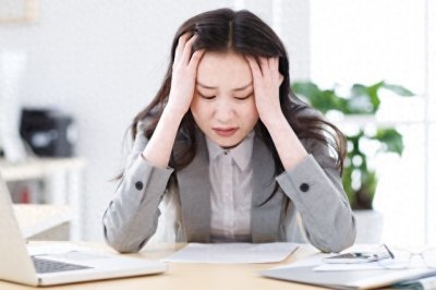 ​18句开启一天的幽默句子，让你的早晨充满笑声与活力