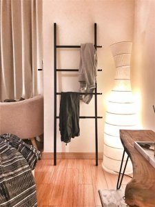 ​推荐5款非常实用的挂衣架！临时脱下的衣服挂上去，从此告别邋遢