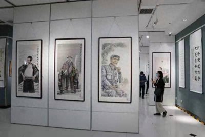 ​墨香间守初心！百余幅廉洁文化书画作品亮相西城