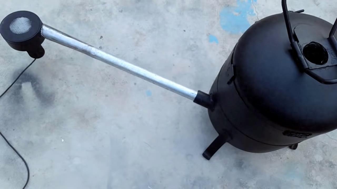 教你使用废旧煤气罐,做个迷你小火炉,方法很简单