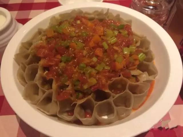 青岛去哪里吃地道美食(在青岛这些餐馆可以吃到你家乡的味道)(20)