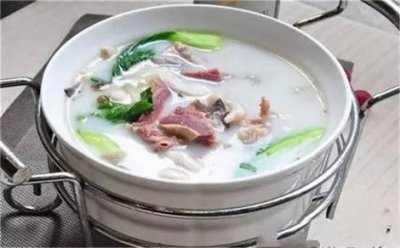 ​青岛去哪里吃地道美食（在青岛这些餐馆可以吃到你家乡的味道）