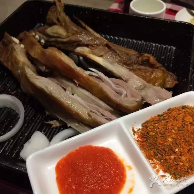 青岛去哪里吃地道美食(在青岛这些餐馆可以吃到你家乡的味道)(21)