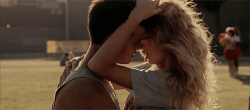 男女接吻的正确方式你get到了吗(接吻的尴尬你想象不到)(20)