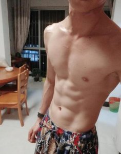 ​一周锻练几次合适(健身房锻炼一周几次最适合)