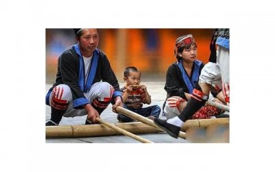 ​独来独往不合群的女生 为什么说越是不合群的女人