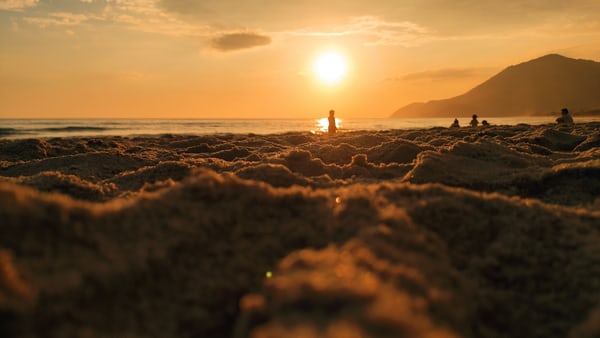 关于幻想的说说 幻想与现实的句子