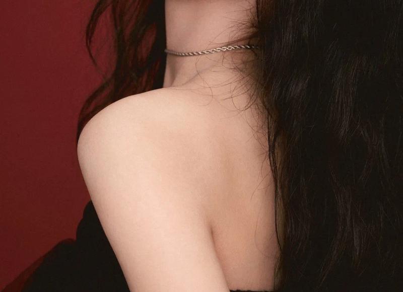 艺人澄清恋情文案抖音（明星承认恋情发文）