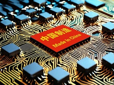 ​龙芯3号CPU+DeepSeek模型：国产芯片与AI融合突破，性能飙升