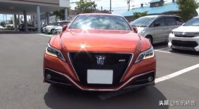 ​19款皇冠实拍，标配2.0T+8AT，丰田翻身的机会来了！