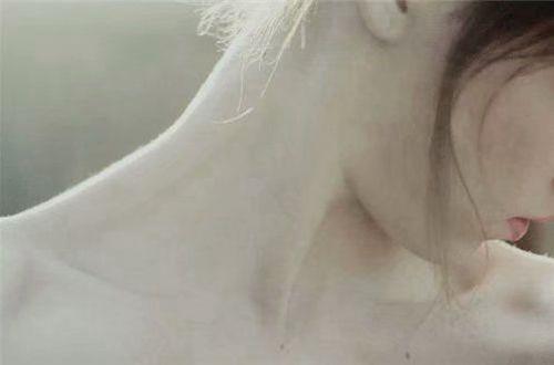 小众惊艳的句子 一眼就惊艳的文案