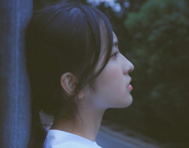 ​被催婚心情焦虑的朋友圈伤感说说通用(40句)