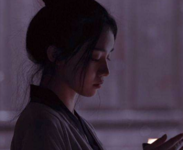 ​孤单无助的伤感说说