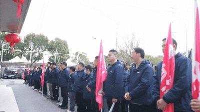 ​小刀电动车开工士气如虹，引爆龙年出行狂潮！