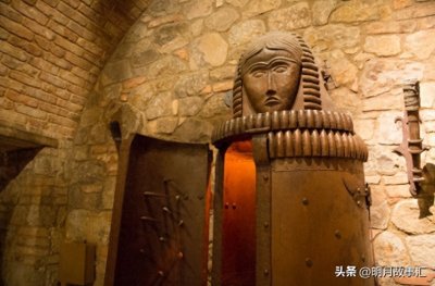 ​盘点古欧洲的酷刑，“乳房钳、铁处女、阉割刑”，实在丧心病狂