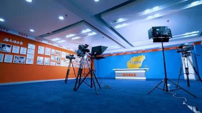 ​海南特区报自贸港直播间正式落成，将推出两大重磅栏目